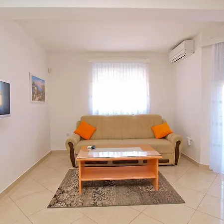 Ferienwohnung Fuer 4 Personen Ca 50 Qm In Medulin, Istrien Suedkueste Von Istrien Lejlighed